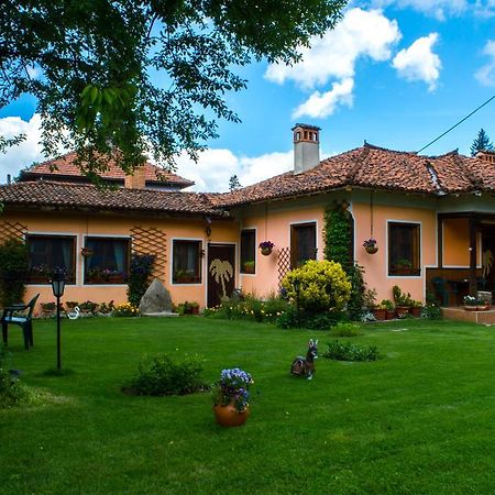 Bobi Guest House Koprivshtitsa Luaran gambar