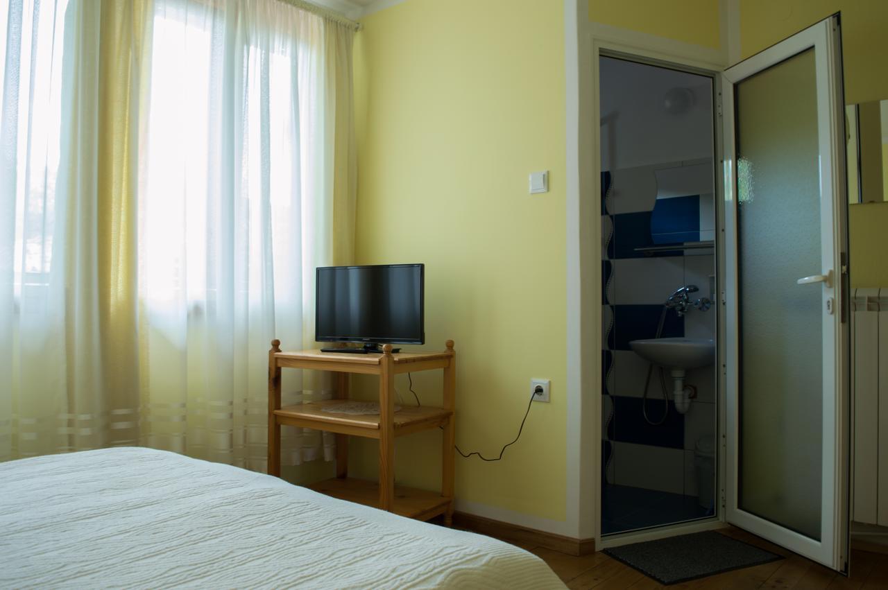 Bobi Guest House Koprivshtitsa Luaran gambar