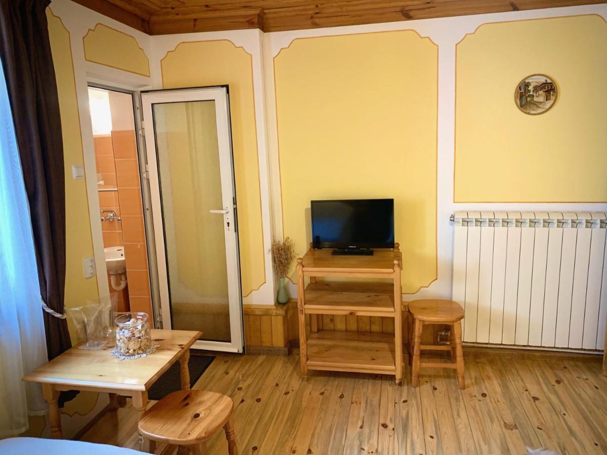 Bobi Guest House Koprivshtitsa Luaran gambar